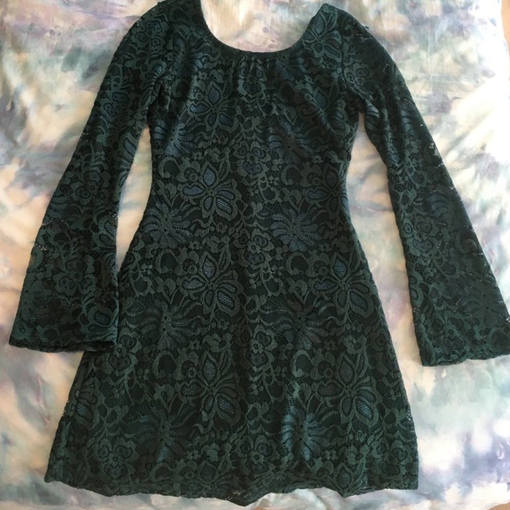 Francesca's Collections Dark Green Lace Dress